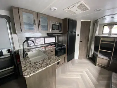 2021 Forest River Salem Cruise Lite photo 18
