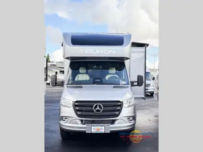 2026 Thor Motor Coach Tiburon Sprinter photo 2