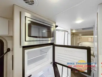 2026 Thor Motor Coach Tiburon Sprinter photo 24