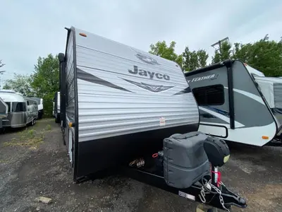 2021 Jayco Jay Flight SLX 8 photo 3
