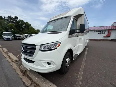 Used 2021 Leisure Travel Unity TB