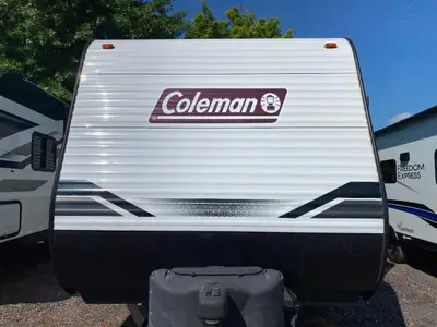 2022 Dutchmen Coleman Lantern Series photo 3
