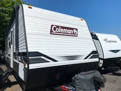 2022 Dutchmen Coleman Lantern Series photo 2