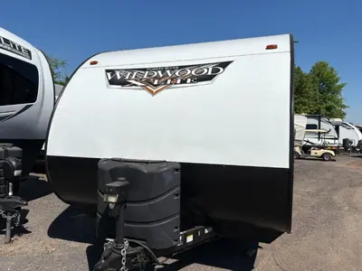 Used 2022 Forest River Wildwood X-Lite 171RBXL