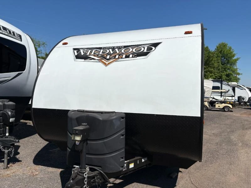 2022 Forest River Wildwood X-Lite exterior