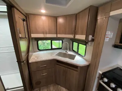 2022 Grand Design Imagine XLS photo 15