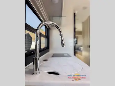 2026 Thor Motor Coach Vegas photo 21