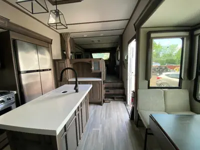2022 Grand Design Solitude photo 15