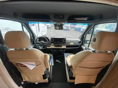 2023 Airstream Atlas photo 47
