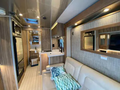2023 Airstream Atlas photo 13