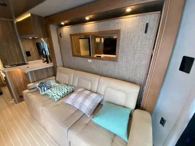 2023 Airstream Atlas photo 12