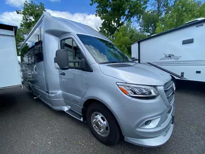 2023 Airstream Atlas photo 10