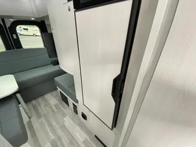 2023 Pleasure Way Plateau photo 32