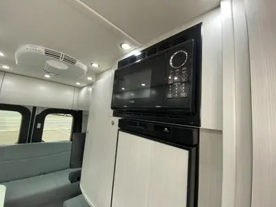 2023 Pleasure Way Plateau photo 31