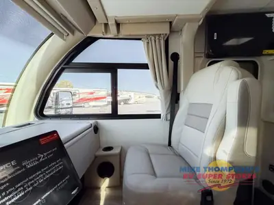 2026 Thor Motor Coach Vegas photo 9