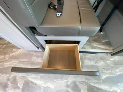 2023 Thor Motor Coach Windsport photo 26