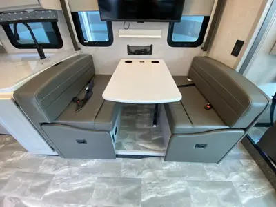 2023 Thor Motor Coach Windsport photo 25