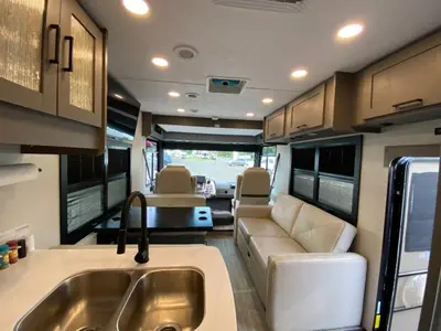 2024 Coachmen Pursuit photo 48