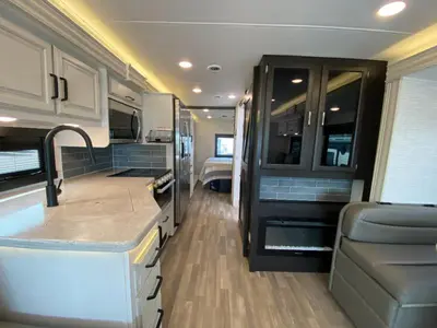 2024 Jayco Precept photo 18