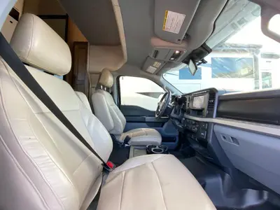 2024 Jayco Seneca XT photo 36
