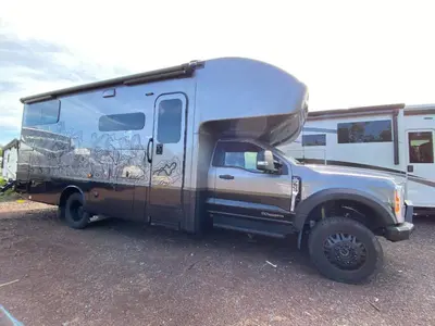 2024 Jayco Seneca XT photo 12