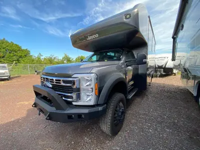 2024 Jayco Seneca XT photo 4