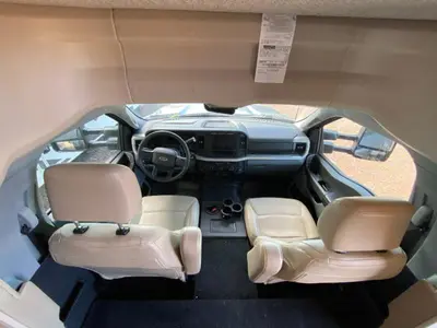 2024 Jayco Seneca XT photo 35