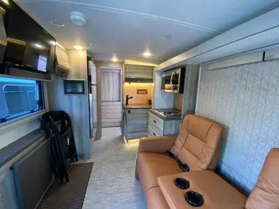 2025 Winnebago Navion photo 14