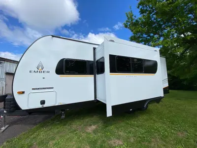 2026 Ember RV E-Series photo 5