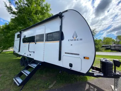 2026 Ember RV E-Series photo 16