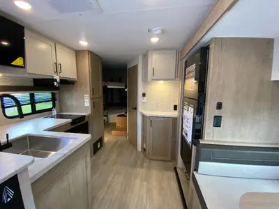 2026 Ember RV E-Series photo 21
