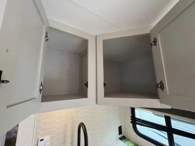 2026 Ember RV E-Series photo 18
