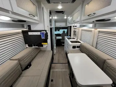 2027 Coachmen Beyond photo 2