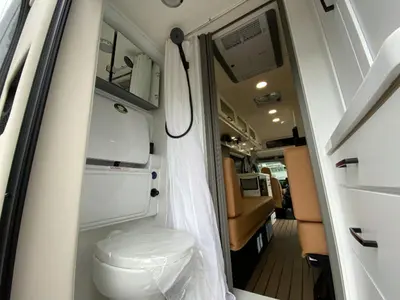 2027 Coachmen Beyond photo 11