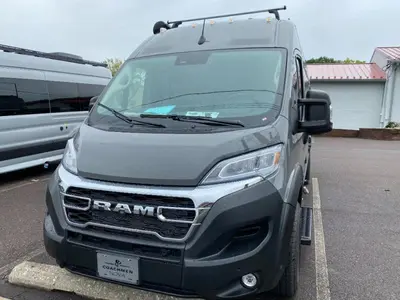 New 2027 Coachmen Nova 20C