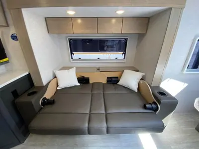2027 Ember RV Overland Series photo 38
