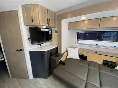 2027 Ember RV Overland Series photo 39