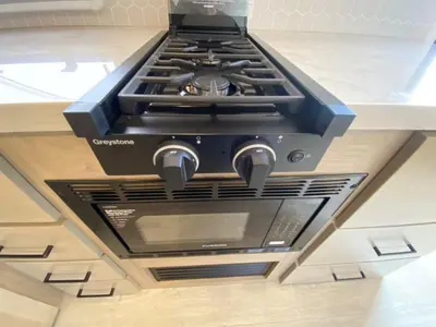 2027 Ember RV Touring Edition photo 23