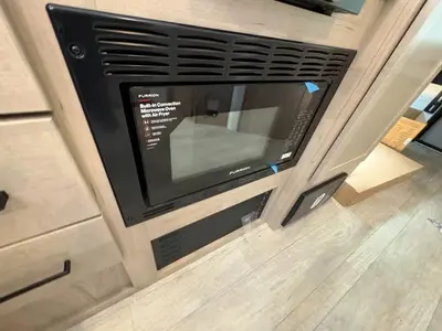 2027 Ember RV Touring Edition photo 29