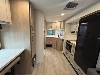 2027 Ember RV Touring Edition photo 18