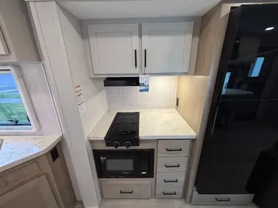 2027 Ember RV Touring Edition photo 29
