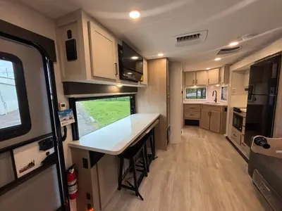 2027 Ember RV Touring Edition photo 16