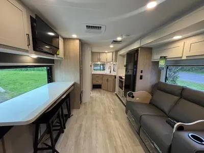 2027 Ember RV Touring Edition photo 15