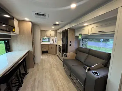 2027 Ember RV Touring Edition photo 14