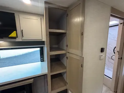 2027 Ember RV Touring Edition photo 25