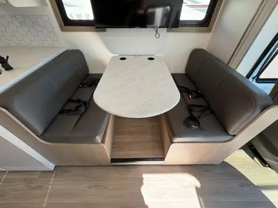 2027 Jayco Alante SE photo 23