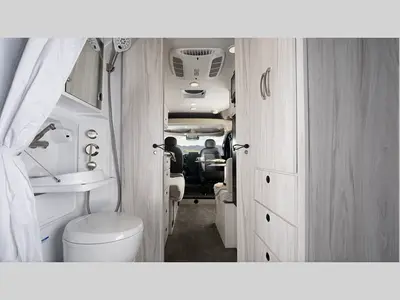 2027 Jayco Comet photo 6