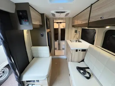 2027 Jayco Comet photo 16