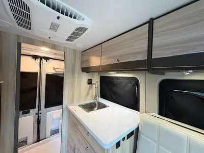 2027 Jayco Comet photo 20