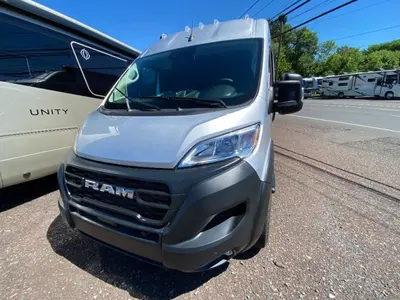 New 2027 Jayco Comet 18C